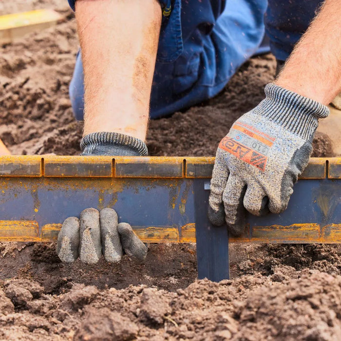 Wheelbarrows & Site Gear