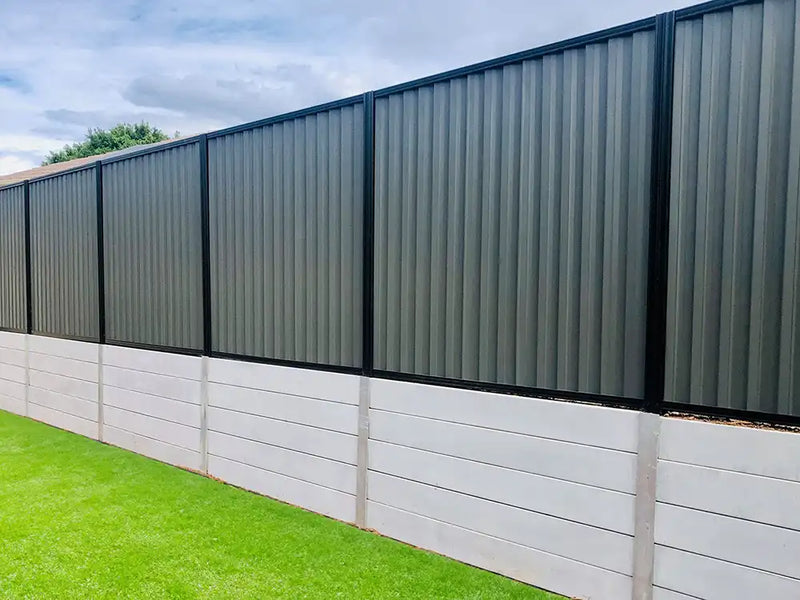 COLORBOND FENCING