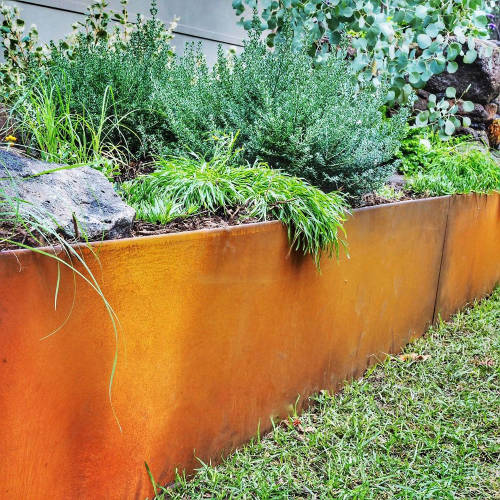 Rigid Raised Garden Beds & Retaining 560mm Weathering Steel - Straightcurve | Garden Edging | Australian Landscape Supplies
